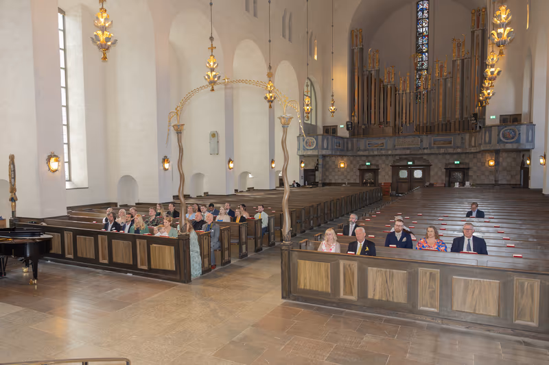 Överblick över kyrkorummet i Högalidskyrkan i Stockholm